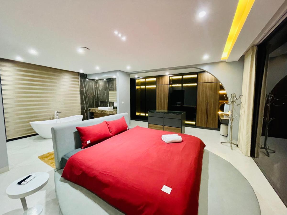 Villa Lala Ba Vi 1.000m² - View Ho, Be Boi Rieng Hanoï